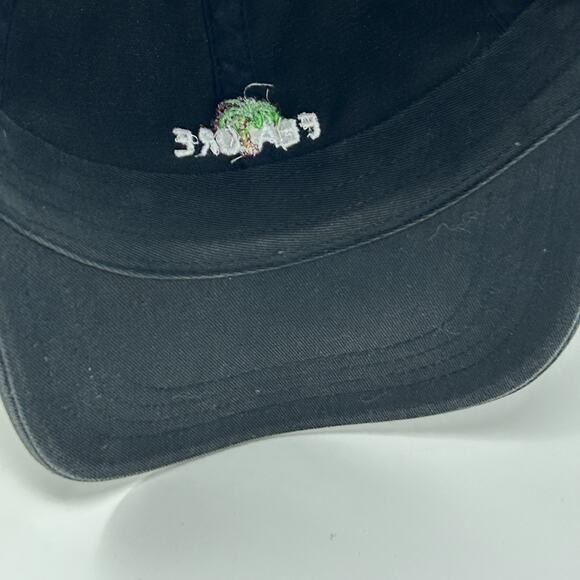 Feature Dad Hat Baseball Cap Spellout Streetwear Sneakerhead Black Strapback - Picture 5 of 10